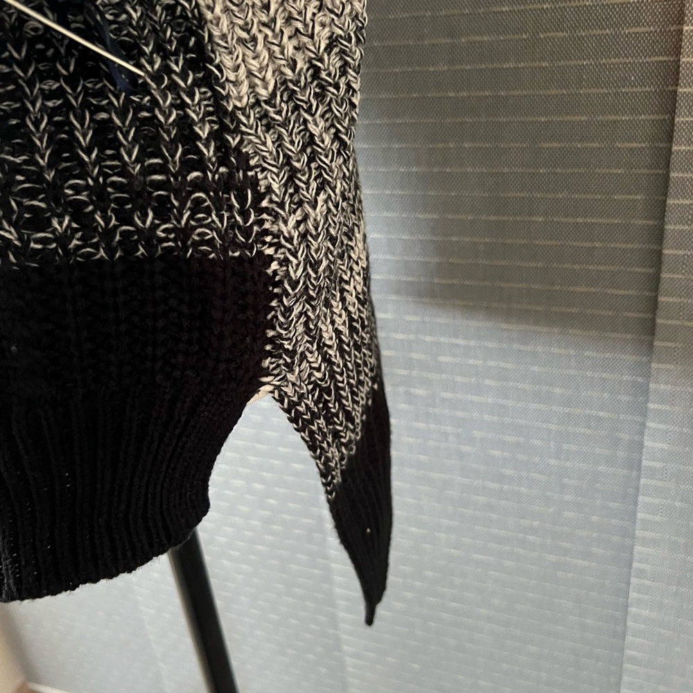 RACHEL Rachel Roy Mock Neck Cable Knit Sweater - Picture 4 of 9